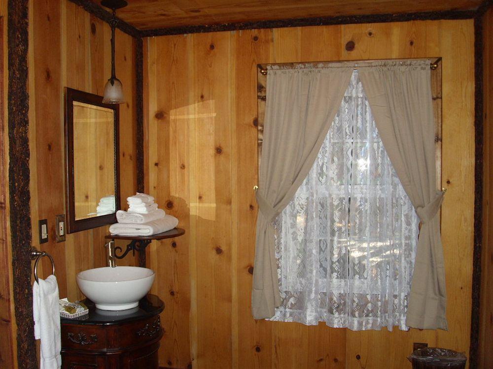 Shasta Inn Маунт-Шаста Екстер'єр фото