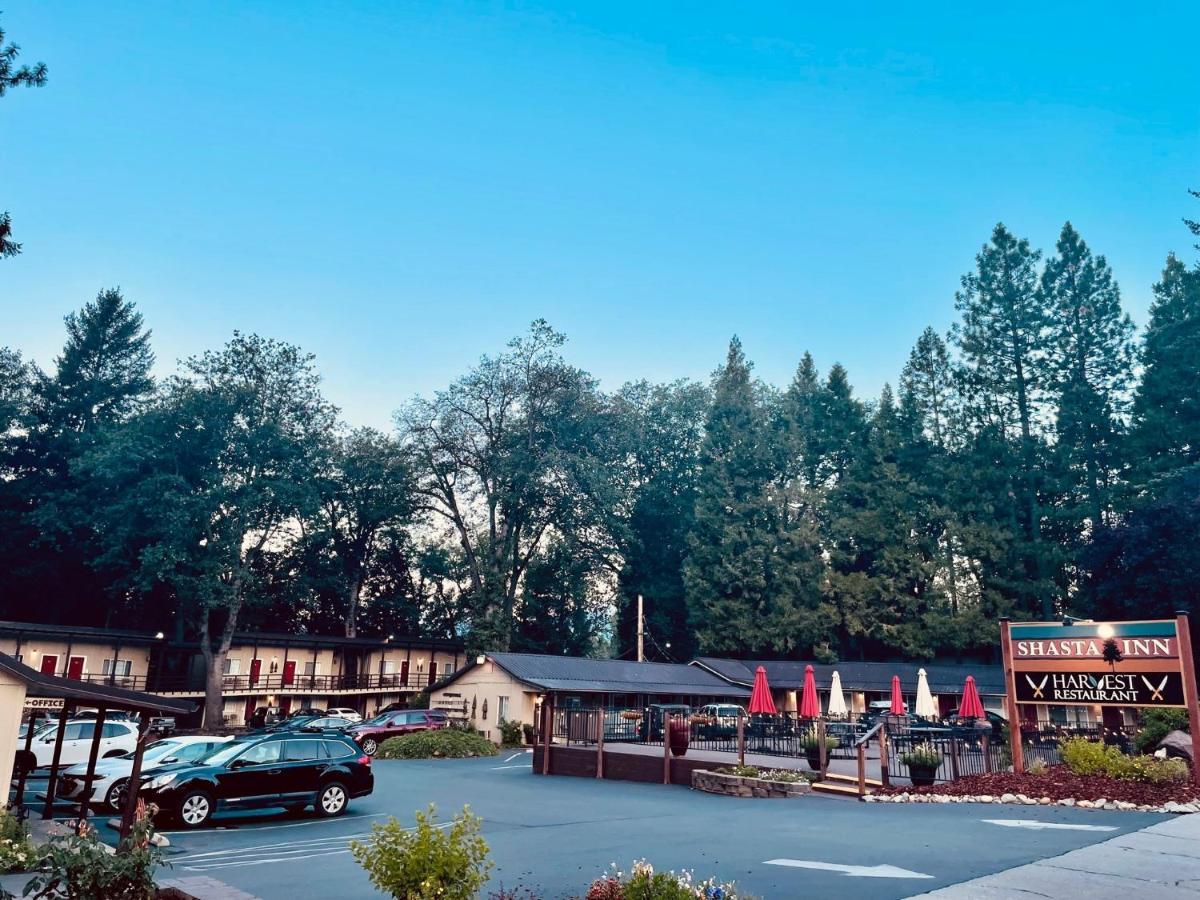 Shasta Inn Маунт-Шаста Екстер'єр фото